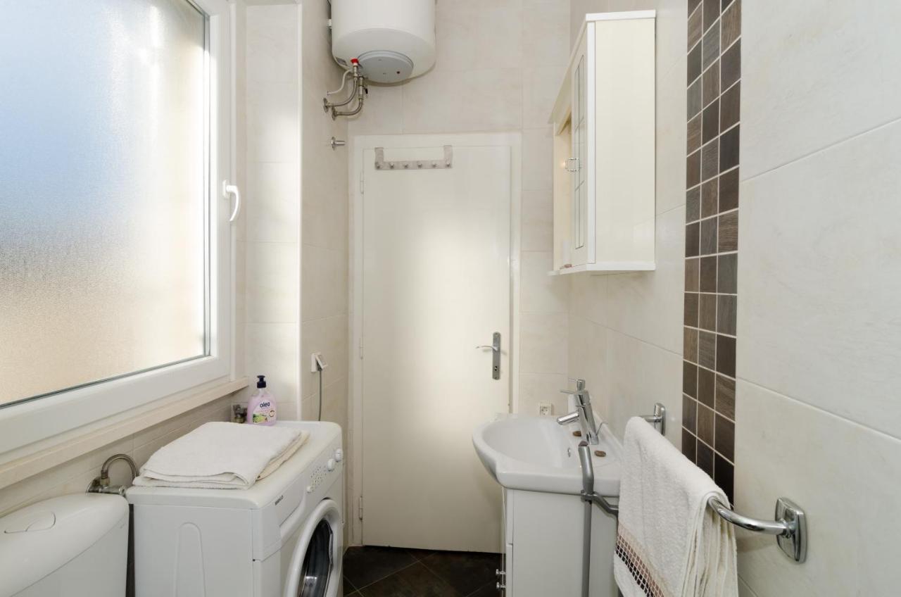 Apartment Red Orange Дубровник Екстериор снимка