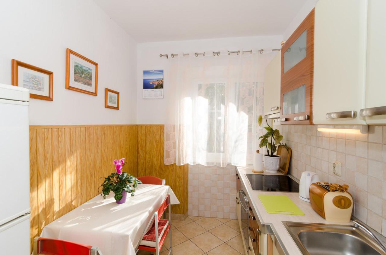 Apartment Red Orange Дубровник Екстериор снимка