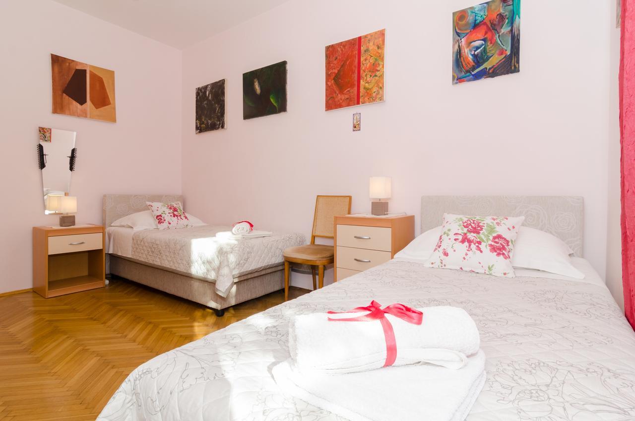 Apartment Red Orange Дубровник Екстериор снимка