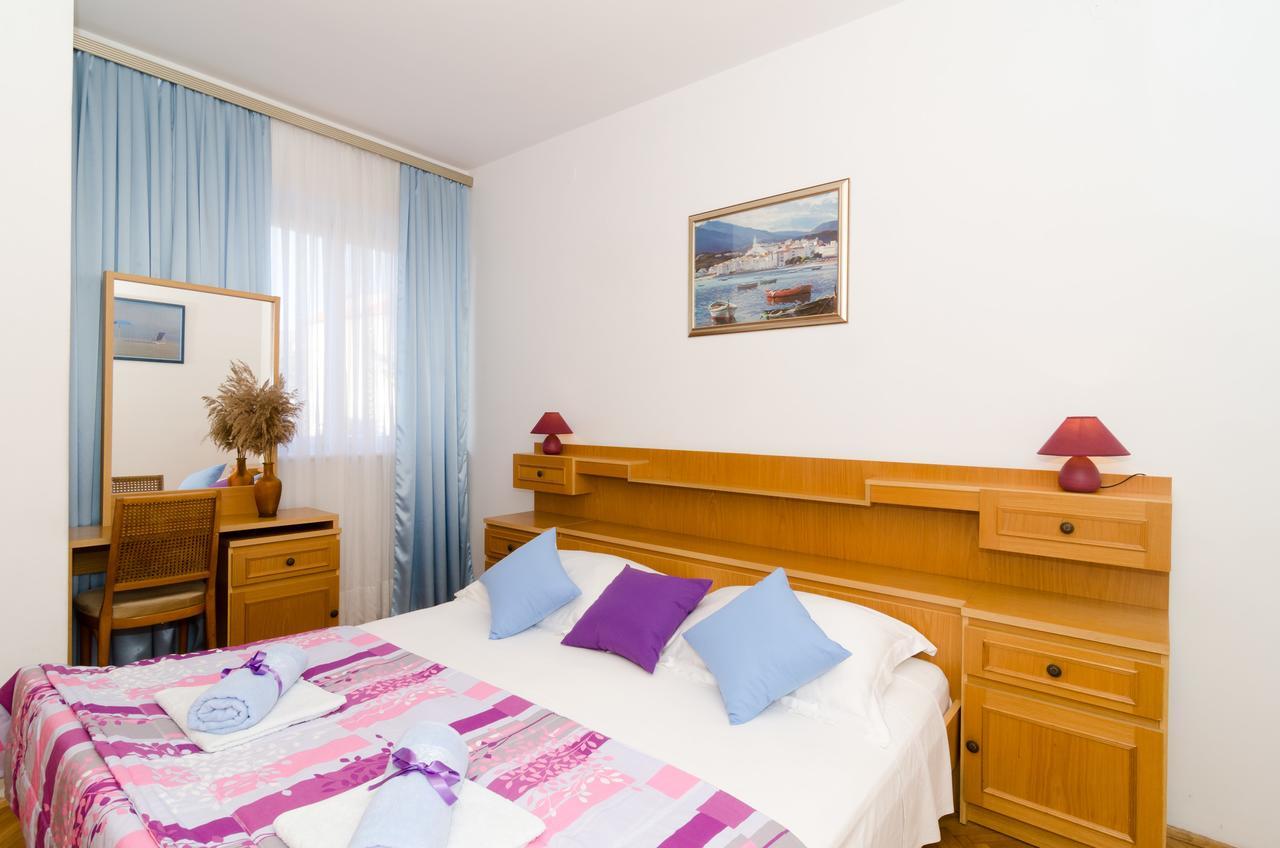 Apartment Red Orange Дубровник Екстериор снимка